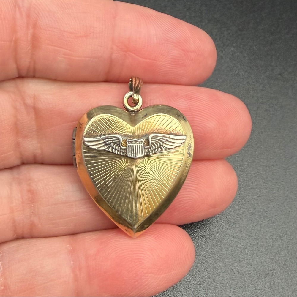 Vintage A&Z Heart Locket Gold WWII Sweetheart Winged Shield Pendant - Picture 2 of 10